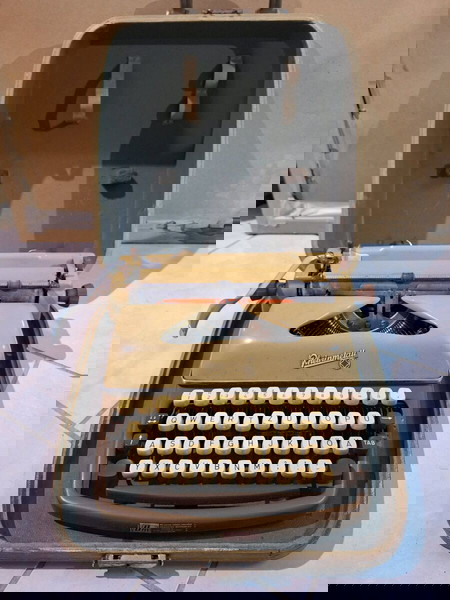 Σπάνια Γραφομηχανή Rheinmentall