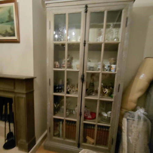English Cottage style display cabinet, 2.30 x 1.10 x 0.40 m