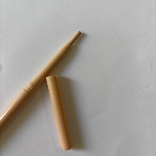 MAC Technakohl liner used in Risqué shade