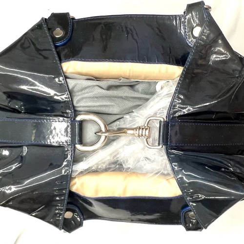 Stuart Weitzman patent leather shoulder bag used, gray
