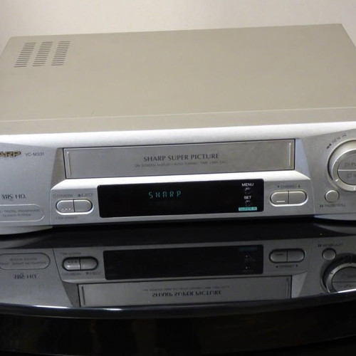 Sharp VC-M331 VHS Video Player μεταχειρισμένο, κλασικό retro μοντέλο