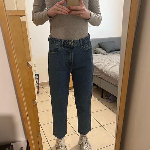 Zara Mom Jeans blue size Medium 38 like new