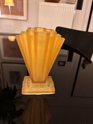 Art Deco vases set with frosted amber glass, like new