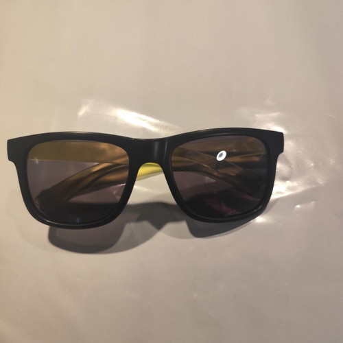 Decathlon children's sunglasses, black and yellow, 13cm