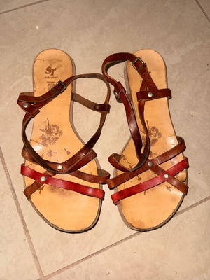 Sandals size 40 like new, beige and brown