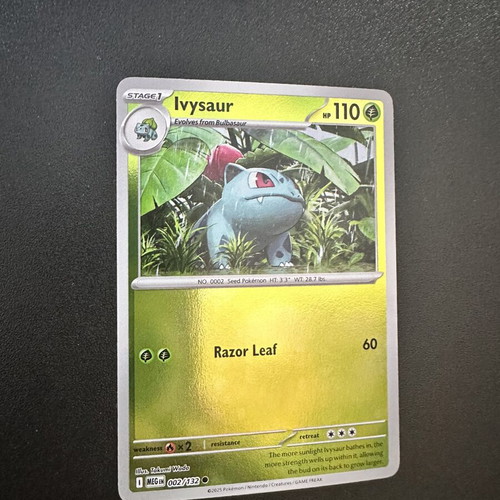 Ivysaur 002/132 Mega Evolution Holo Pokemon card