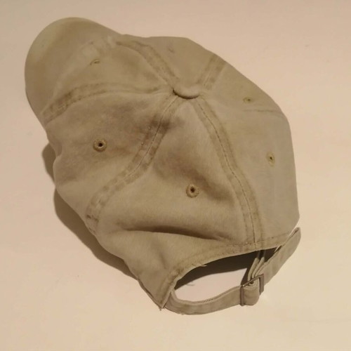 Beige hat used size M