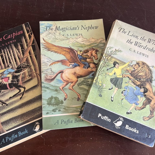The Chronicles of Narnia vintage book set, C.S. Lewis, Puffin Books 1964-1965