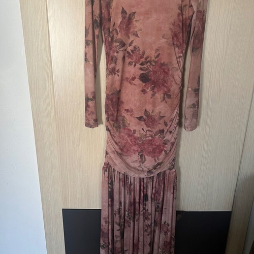 Lumina floral dress new, elastic, fits XS to XL