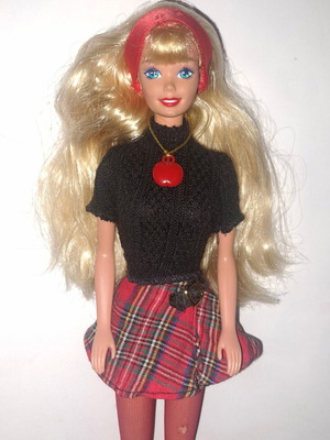 Barbie School Spirit 1995 σαν καινούργιο