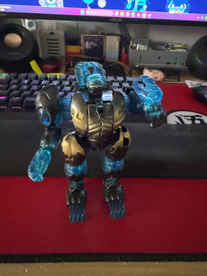 Optimus Primal Beast machines used without weapon