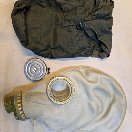 Full head gas mask with bag and tape Bulgarian army used