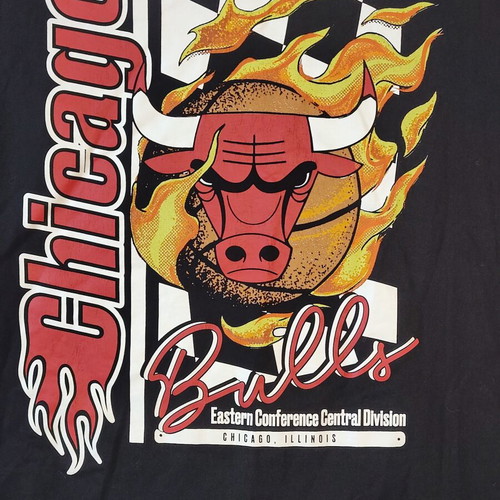 New Era NBA Chicago Bulls T-shirt like new, size S oversized
