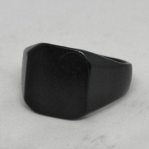 Men's ring black geometric design size 12 like new
