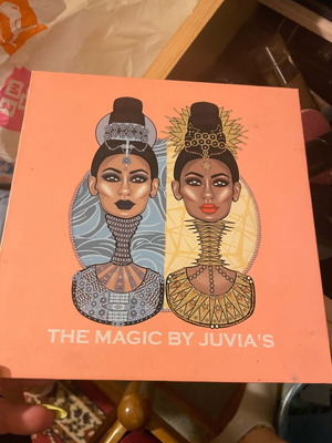 The Magic Mini palette Juvia’s place like new