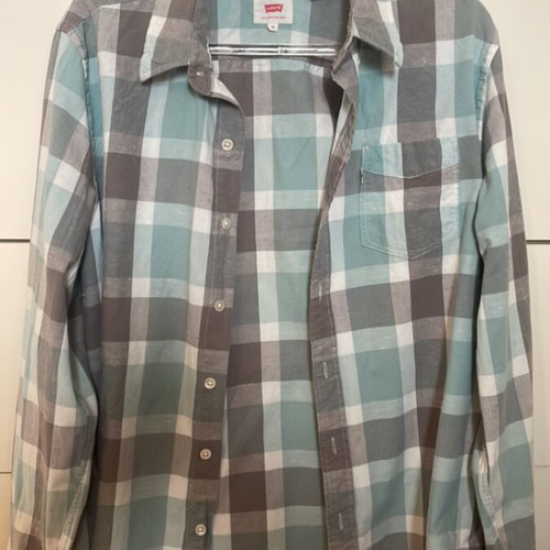 Levi’s men’s shirt medium like new, gray and turquoise