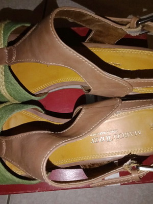 Platform sandals