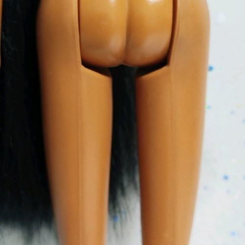 Pocahontas doll by Mattel used with flaws