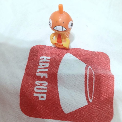 Scraggy mini figure Pokemon Gen 5