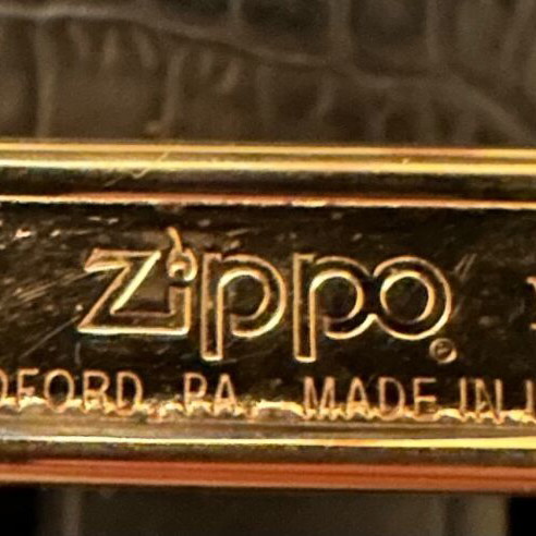 Zippo gold plated like new