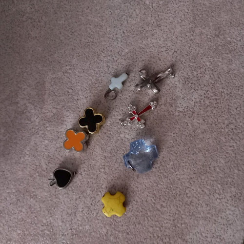 Beads and jewelry for crafts like new