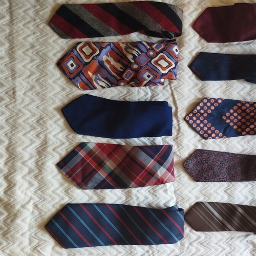 10 ties, assorted designs and colors