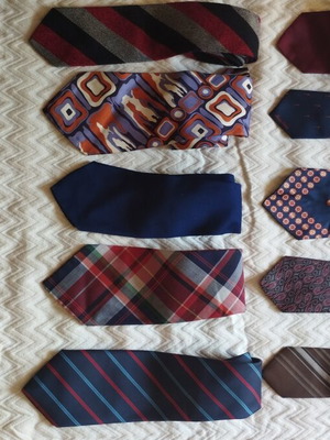 10 ties, assorted designs and colors