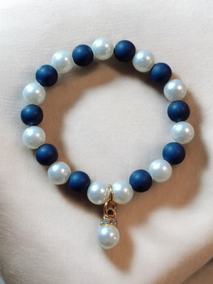 Handmade bracelet new, white and blue
