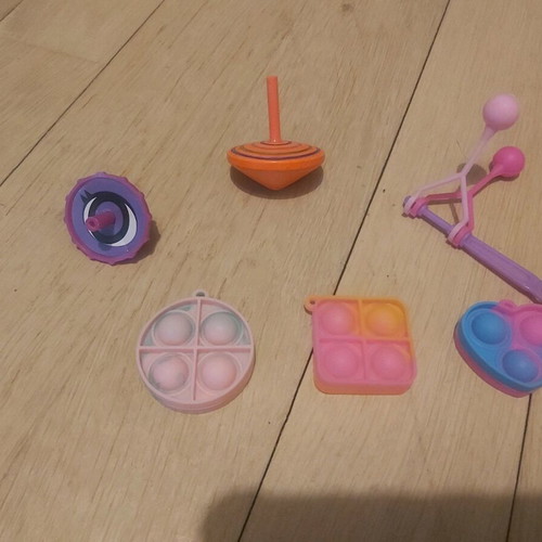 Small toys like new, set of 15 pieces