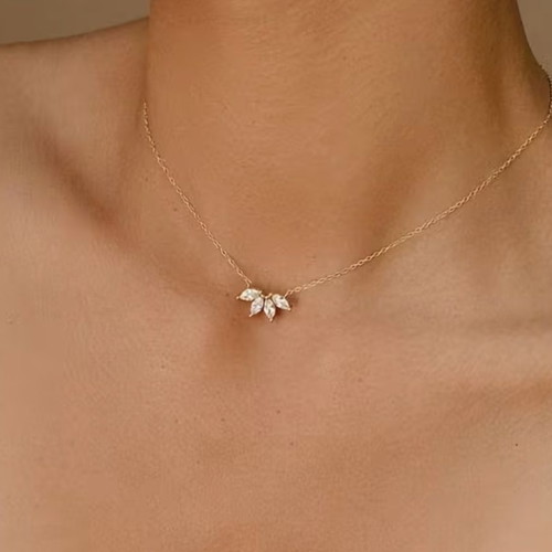 Gold necklace with stones new, delicate and elegant