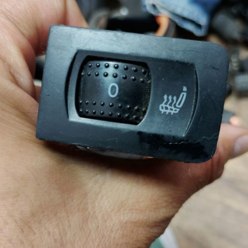 Button seat heater for Volkswagen PASSAT 1J0963564B