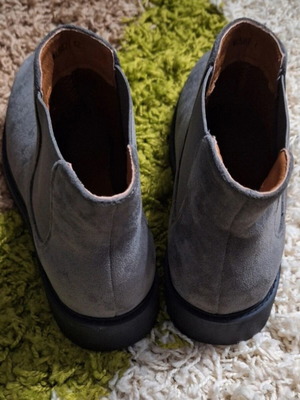 Gray ankle boots new, size 42