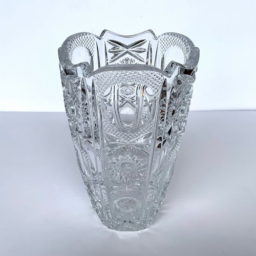 Crystal heavy vase used with rich engraving vintage 1960/70s