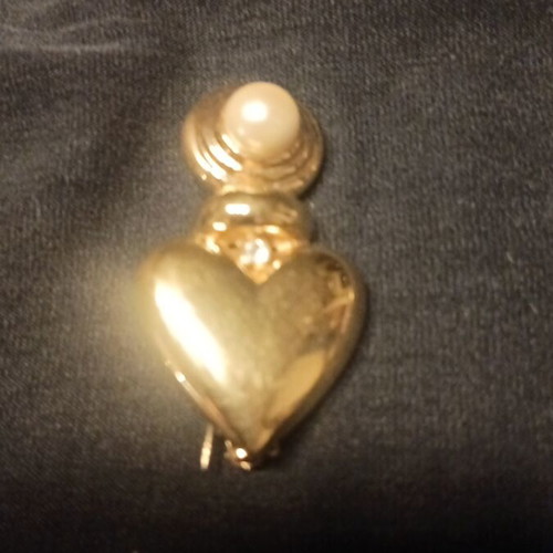 Vintage gold-tone pins new