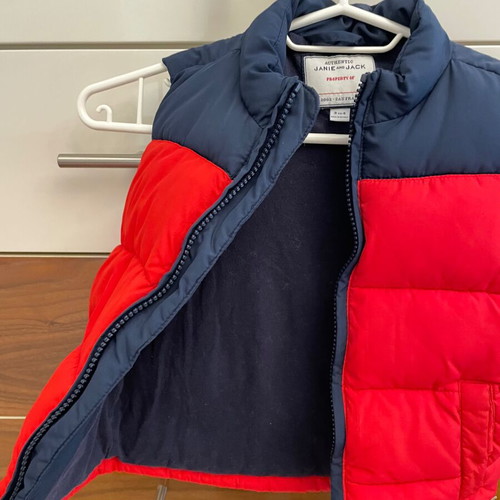 Ralph Lauren warm quilted vest used for 3-4 years old, black and red