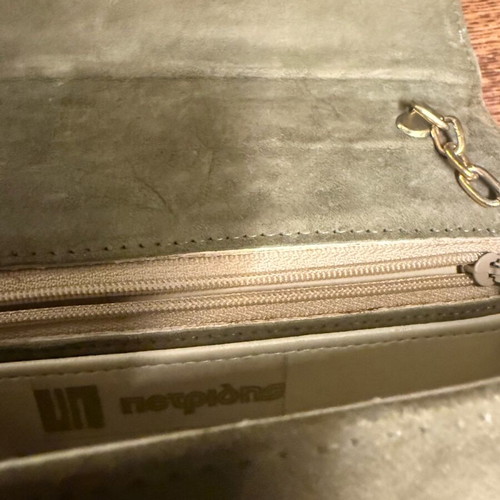 Petridis shoulder bag leather khaki like new without strap