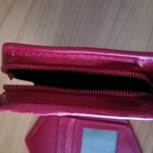 Leather wallet red new Spanish with unique design