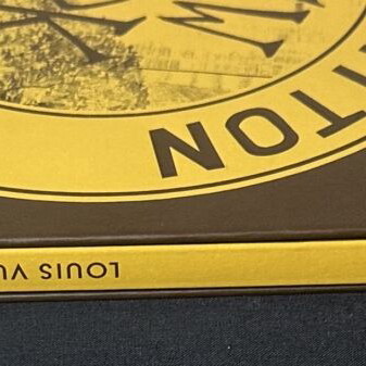 Louis Vuitton New York City Guide 2009 collectible travel book