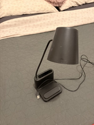 Desk lamp with USB like new, small and useful