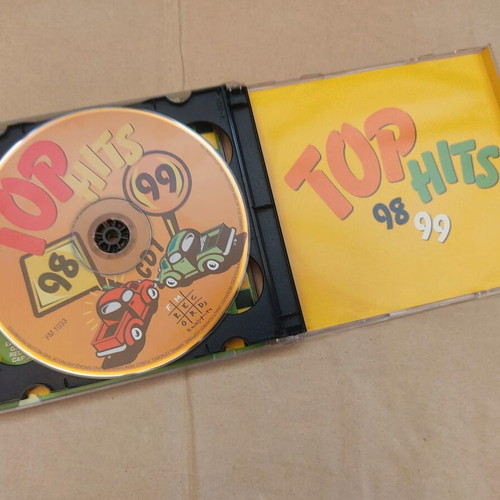 Top Hits 98-99 double CD like new, pop