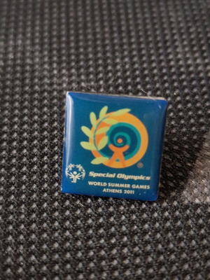 Special Olympics 2004 Pin like new