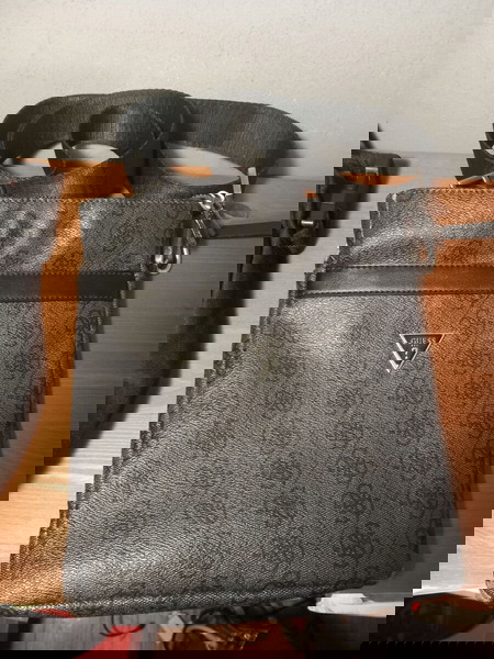 Τσαντακι guess