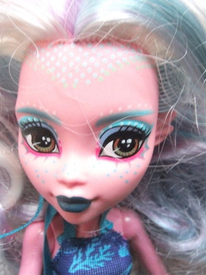 Monster High Lagoona μεταχειρισμένη, χωρίς αξεσουάρ και λειτουργική