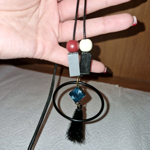 Pendant necklace new, black with cord