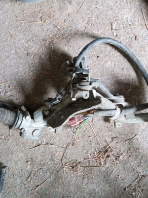 Yamaha F1 parts used, various