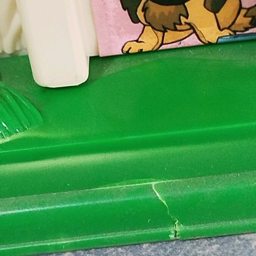 Doll House used with minor flaws