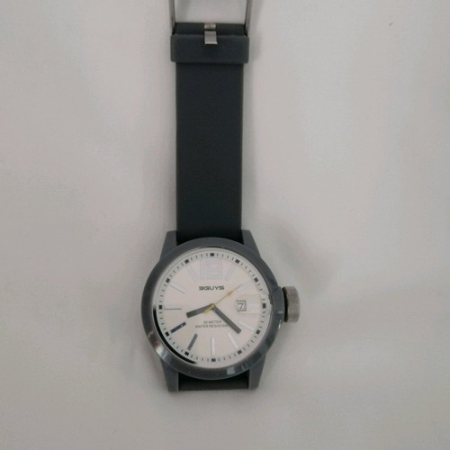 3GUYS men's watch like new, gray rubber strap