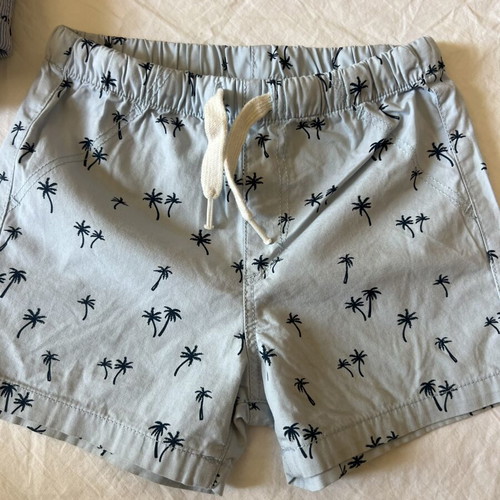 Baby boy shorts and sleeveless tops set used, 12-18 months