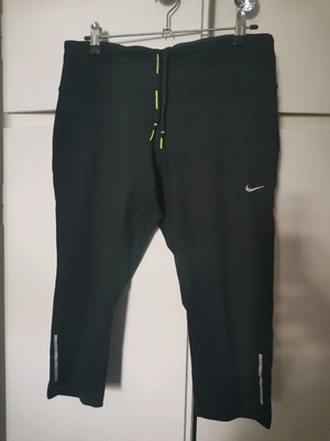 Κολάν αθλητικό Nike καινούργιο, μέγεθος M