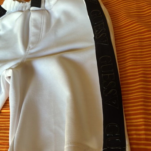 Guess shorts white, size M, excellent condition